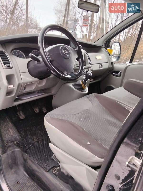 Минивэн Opel Vivaro 2008 в Изяславе