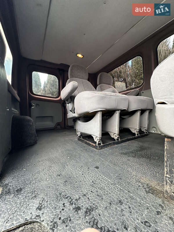 Мінівен Opel Vivaro 2008 в Самборі