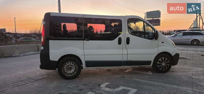 Минивэн Opel Vivaro 2007 в Львове