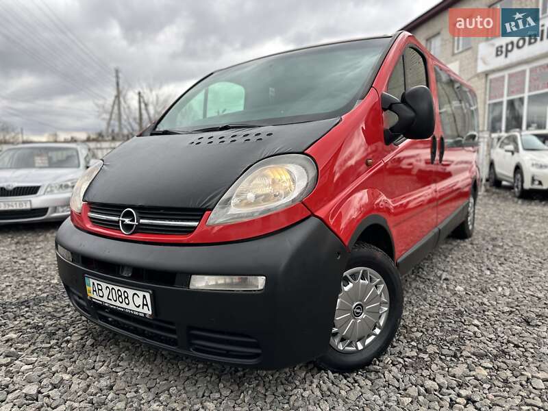 Минивэн Opel Vivaro 2005 в Смеле