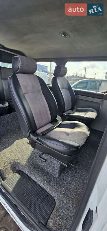 Минивэн Opel Vivaro 2006 в Виннице