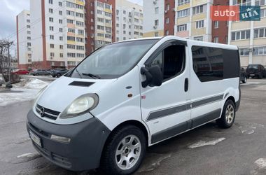 Грузопассажирский фургон Opel Vivaro 2001 в Харькове