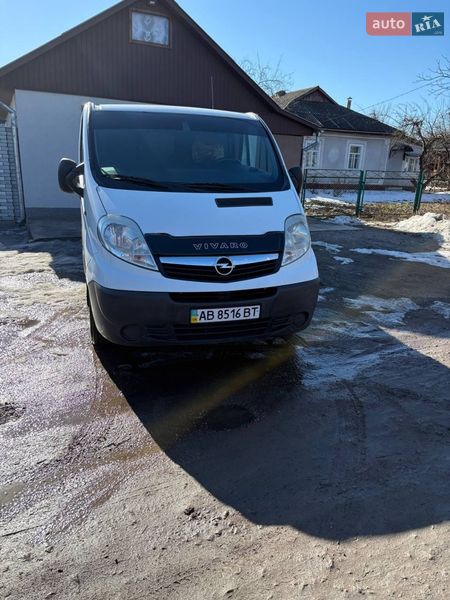 Мінівен Opel Vivaro 2009 в Тульчині