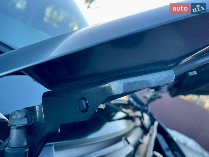 Грузопассажирский фургон Opel Vivaro 2015 в Млинове