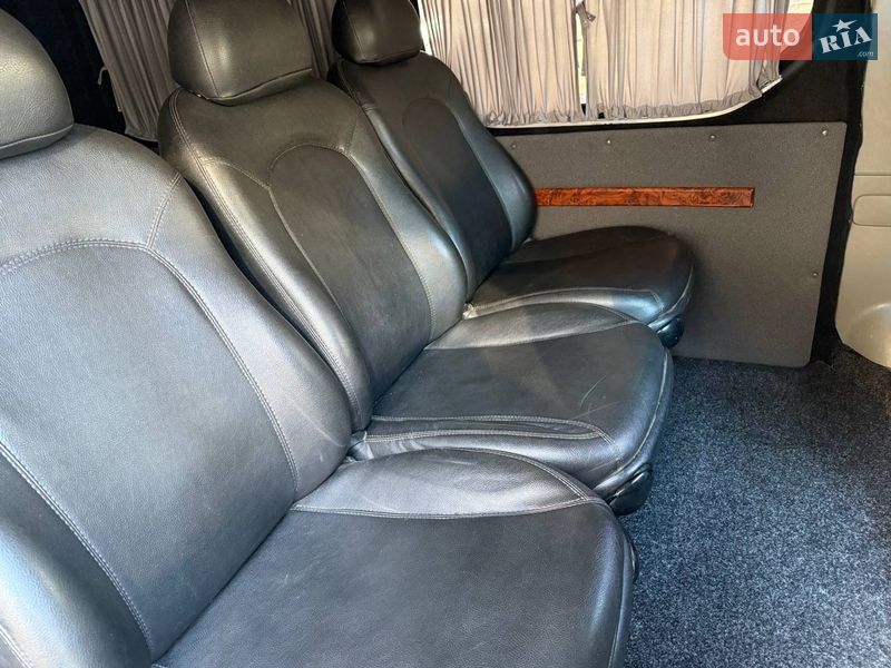 Минивэн Opel Vivaro 2008 в Кривом Роге