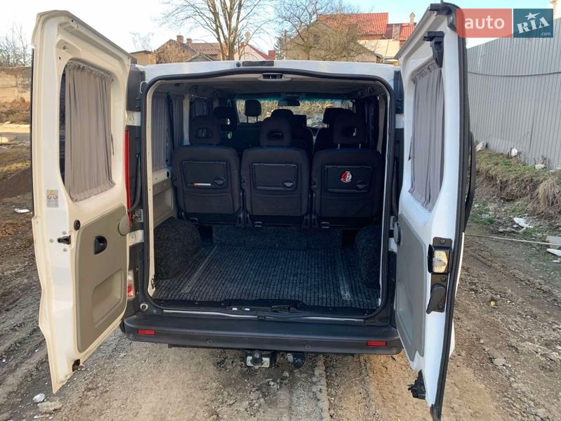 Минивэн Opel Vivaro 2014 в Черновцах