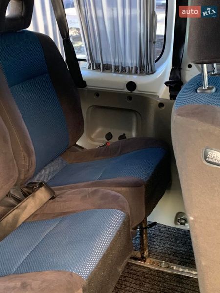 Минивэн Opel Vivaro 2014 в Черновцах