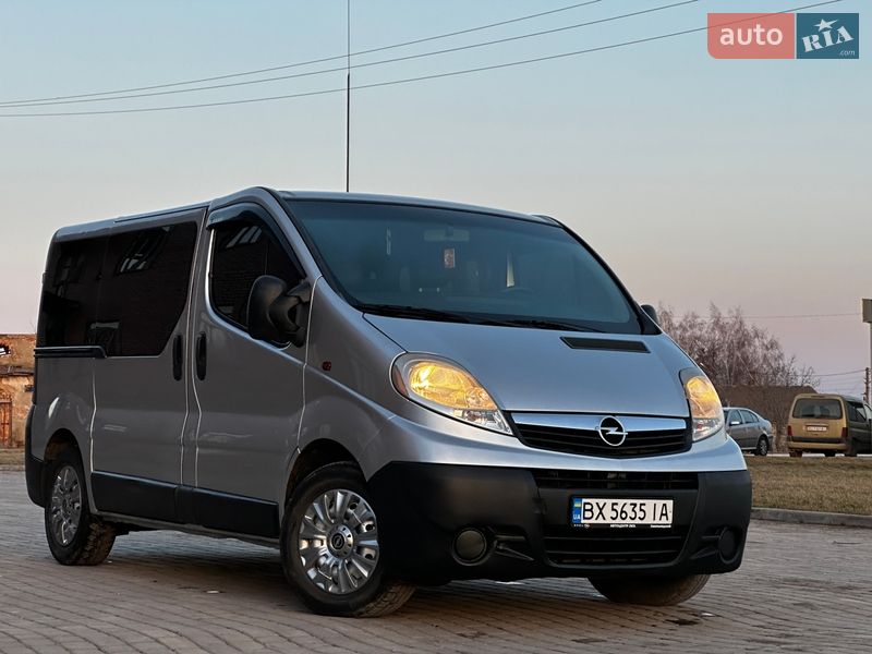 Минивэн Opel Vivaro 2007 в Теофиполе