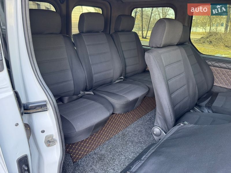 Мінівен Opel Vivaro 2008 в Чернігові