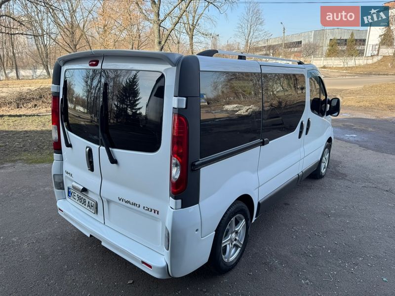 Мінівен Opel Vivaro 2008 в Чернігові