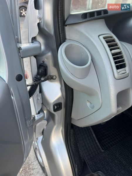 Минивэн Opel Vivaro 2011 в Луцке