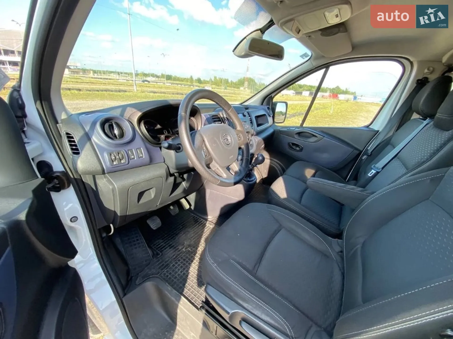 2016 Opel Vivaro - мініатюра 10