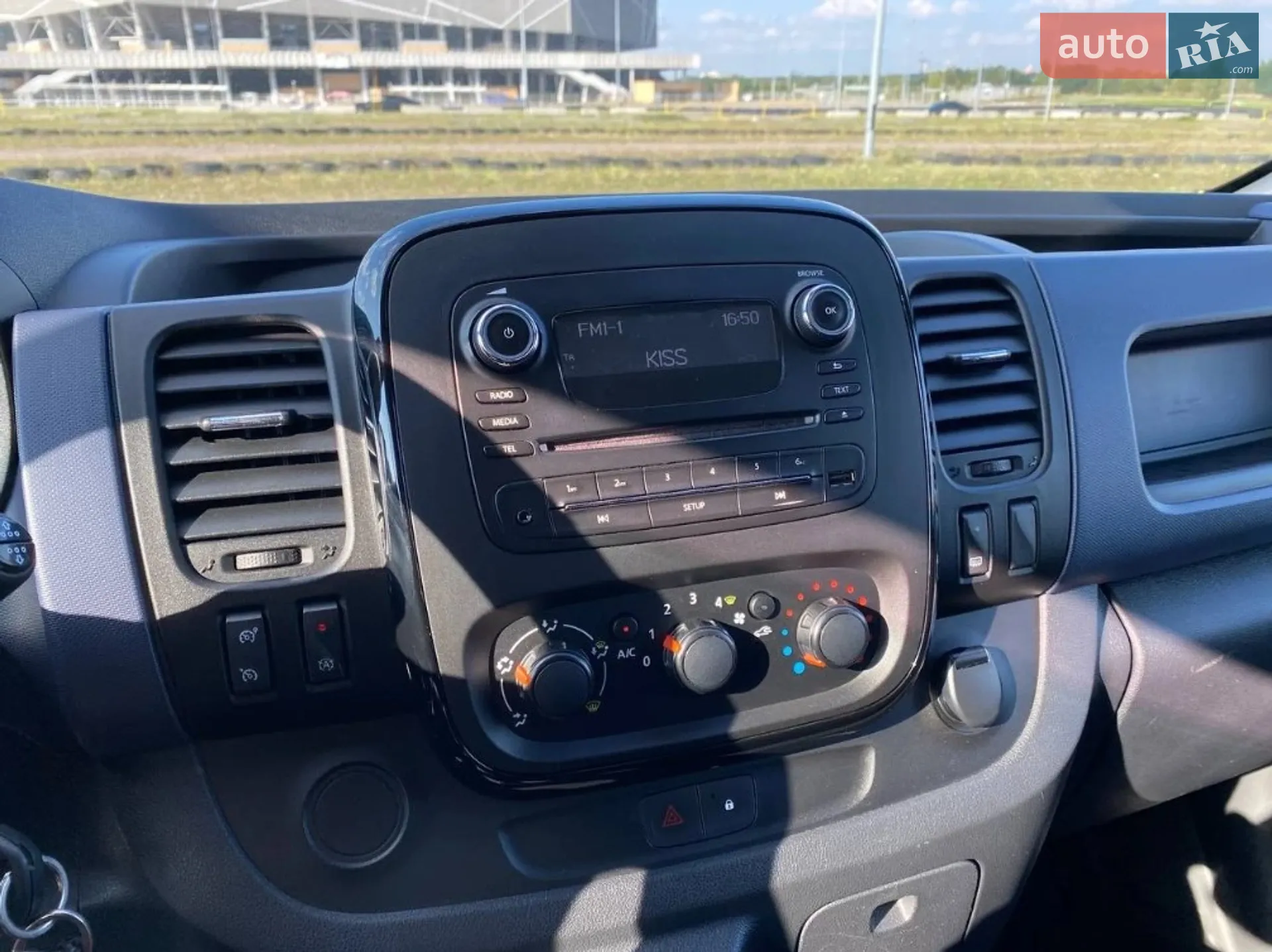 2016 Opel Vivaro - мініатюра 15