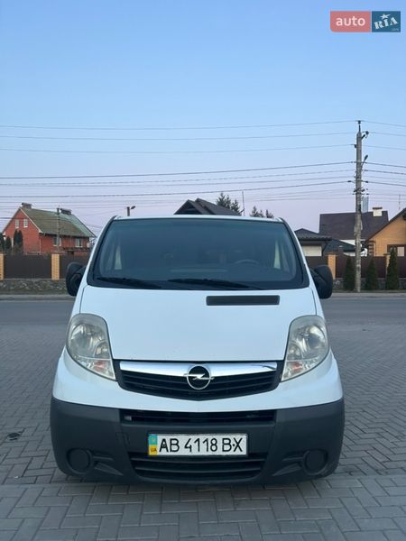 Минивэн Opel Vivaro 2007 в Виннице
