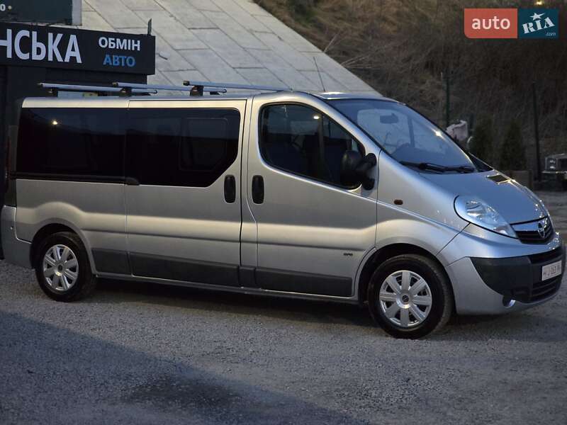 Минивэн Opel Vivaro 2011 в Тернополе