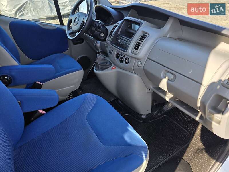 Минивэн Opel Vivaro 2011 в Тернополе