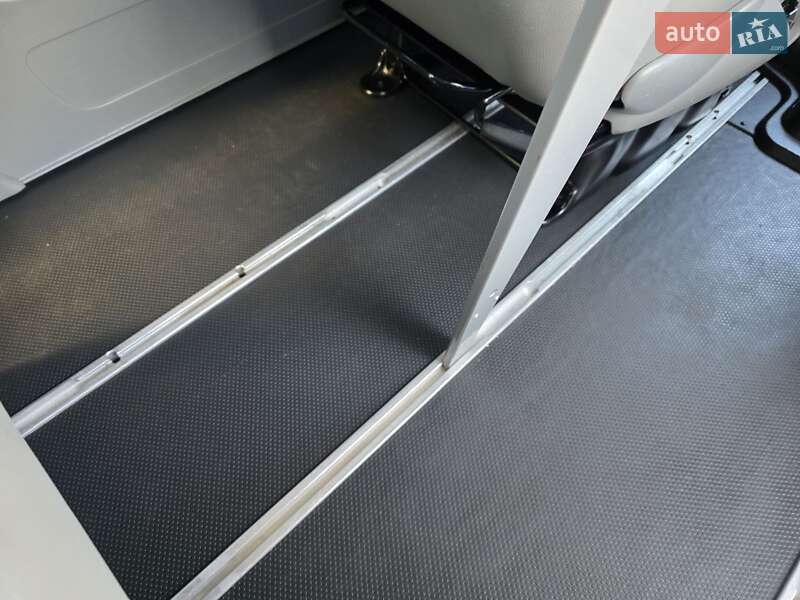 Минивэн Opel Vivaro 2011 в Тернополе