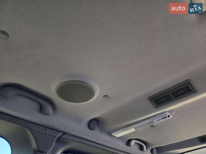 Минивэн Opel Vivaro 2011 в Тернополе