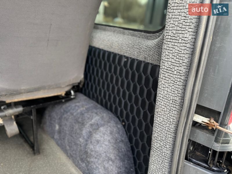 Минивэн Opel Vivaro 2004 в Хмельницком фото 35 Минивэн Opel Vivaro 2004 в Хмельницком