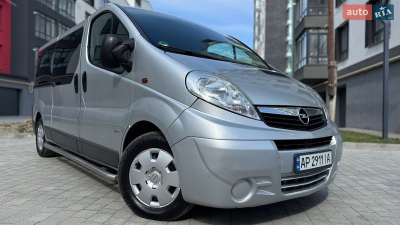 Минивэн Opel Vivaro 2012 в Ивано-Франковске фото 8 Минивэн Opel Vivaro 2012 в Ивано-Франковске