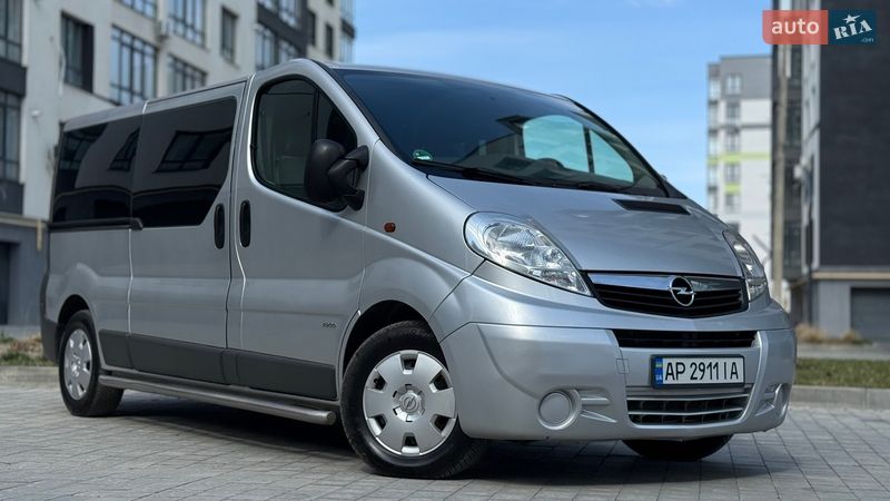 Минивэн Opel Vivaro 2012 в Ивано-Франковске фото 10 Минивэн Opel Vivaro 2012 в Ивано-Франковске
