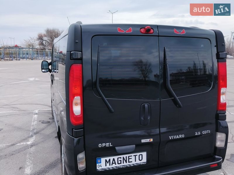 Грузопассажирский фургон Opel Vivaro 2007 в Днепре фото 61 Грузопассажирский фургон Opel Vivaro 2007 в Днепре