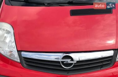 Грузопассажирский фургон Opel Vivaro 2012 в Киеве