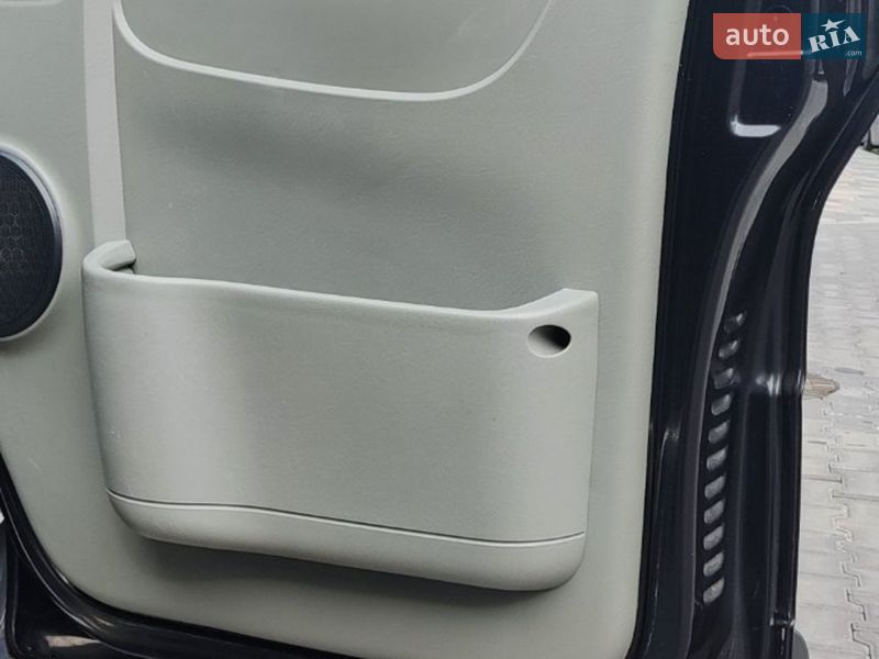 Вантажний фургон Opel Vivaro 2012 в Києві фото 4 Вантажний фургон Opel Vivaro 2012 в Києві