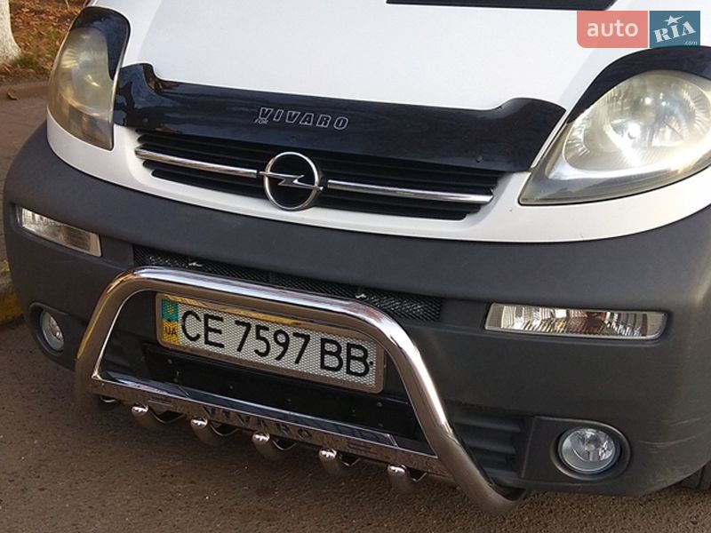 Минивэн Opel Vivaro 2003 в Черновцах