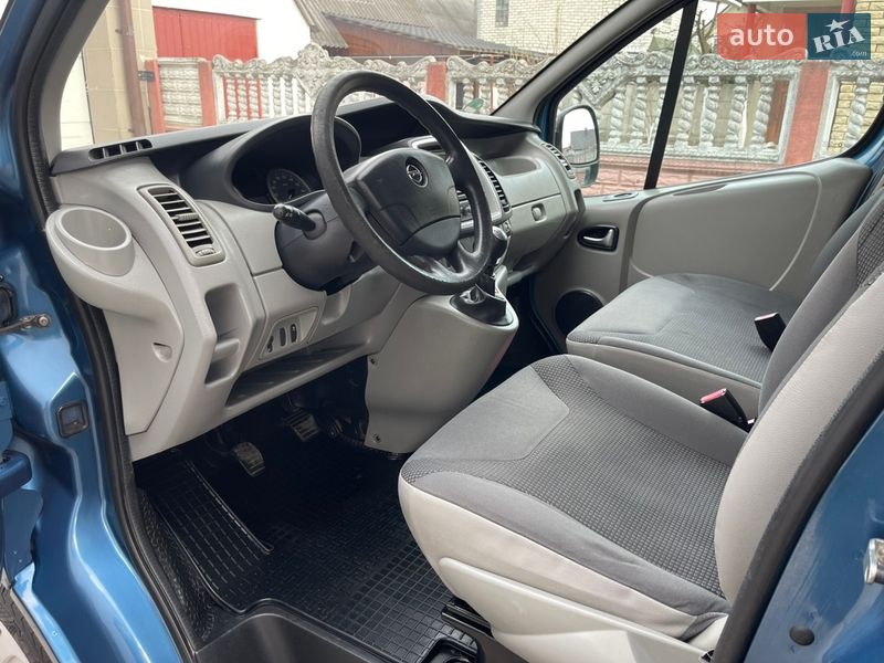 Минивэн Opel Vivaro 2013 в Ковеле