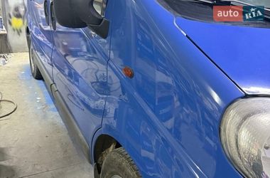 Грузовой фургон Opel Vivaro 2005 в Ивано-Франковске