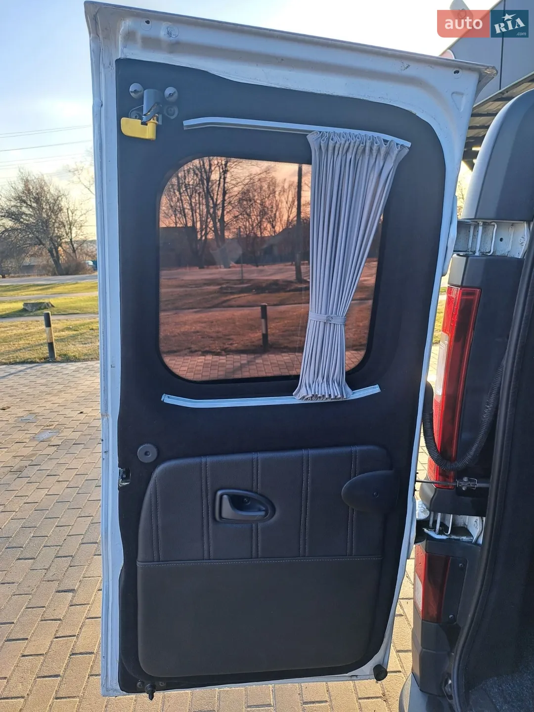 2015 Opel Vivaro - мініатюра 20