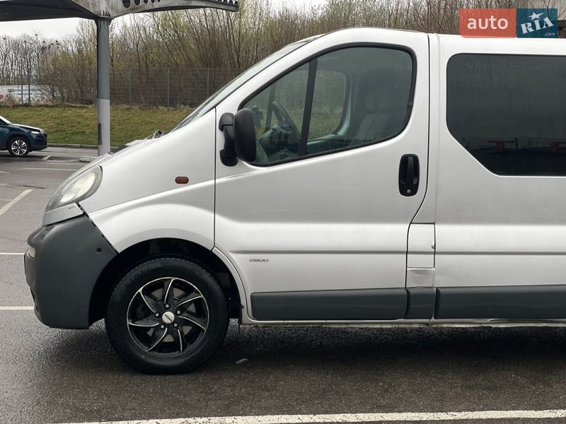 Минивэн Opel Vivaro 2005 в Львове фото 6 Минивэн Opel Vivaro 2005 в Львове