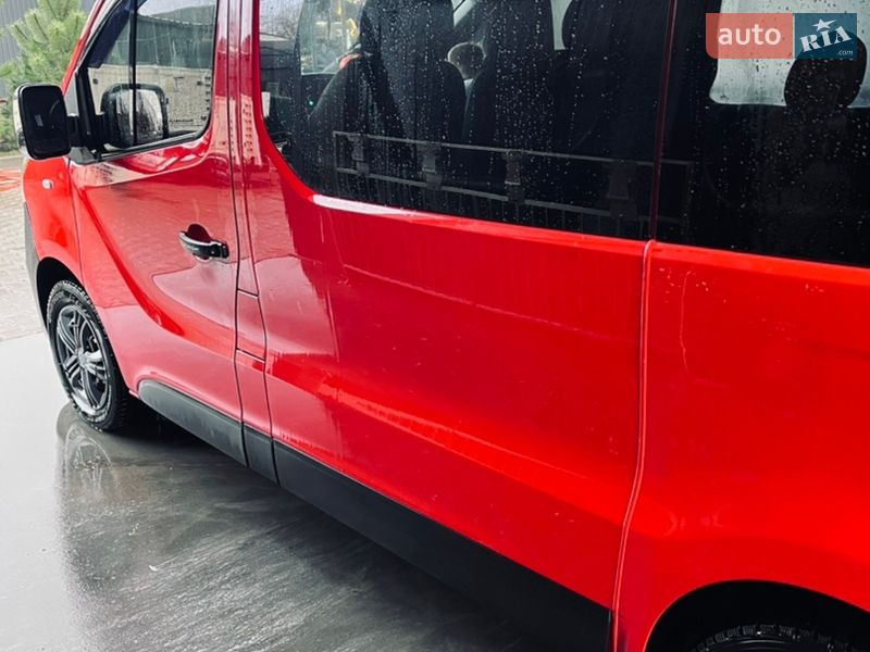 Мінівен Opel Vivaro 2014 в Яготині