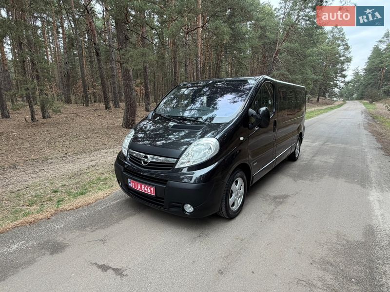 Минивэн Opel Vivaro 2014 в Киеве фото 33 Минивэн Opel Vivaro 2014 в Киеве
