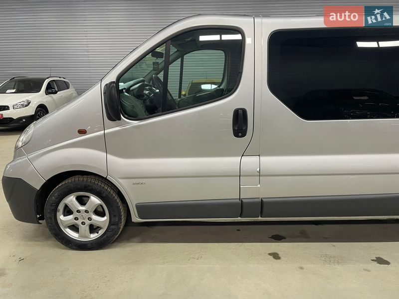 Мінівен Opel Vivaro 2012 в Стрию