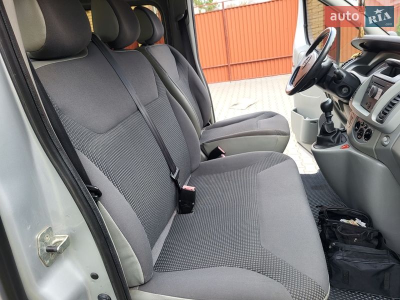 Минивэн Opel Vivaro 2009 в Хмельницком фото 65 Минивэн Opel Vivaro 2009 в Хмельницком