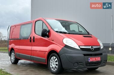 Минивэн Opel Vivaro 2014 в Ровно