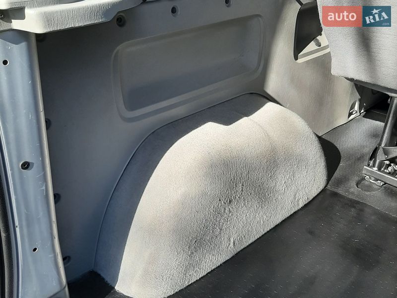 Мінівен Opel Vivaro 2011 в Полтаві