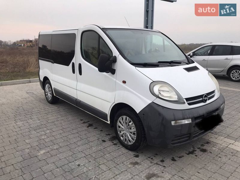 Opel Vivaro 2005