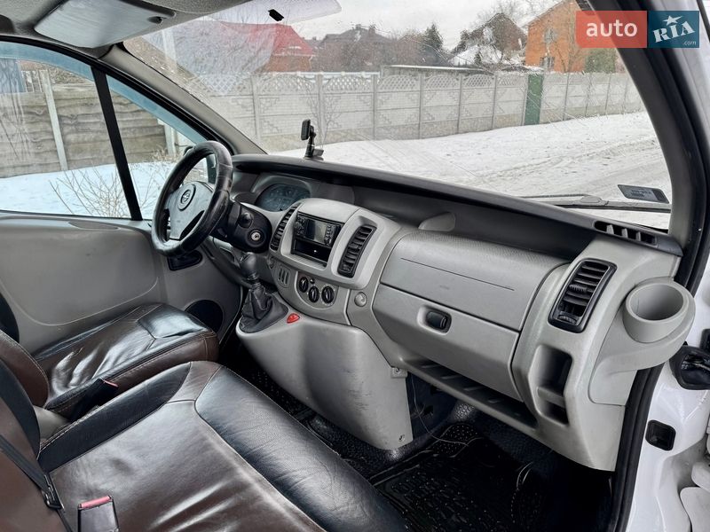 Грузовой фургон Opel Vivaro 2005 в Киеве фото 14 Грузовой фургон Opel Vivaro 2005 в Киеве