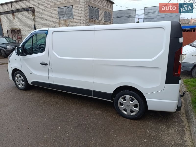 Грузовой фургон Opel Vivaro 2014 в Житомире