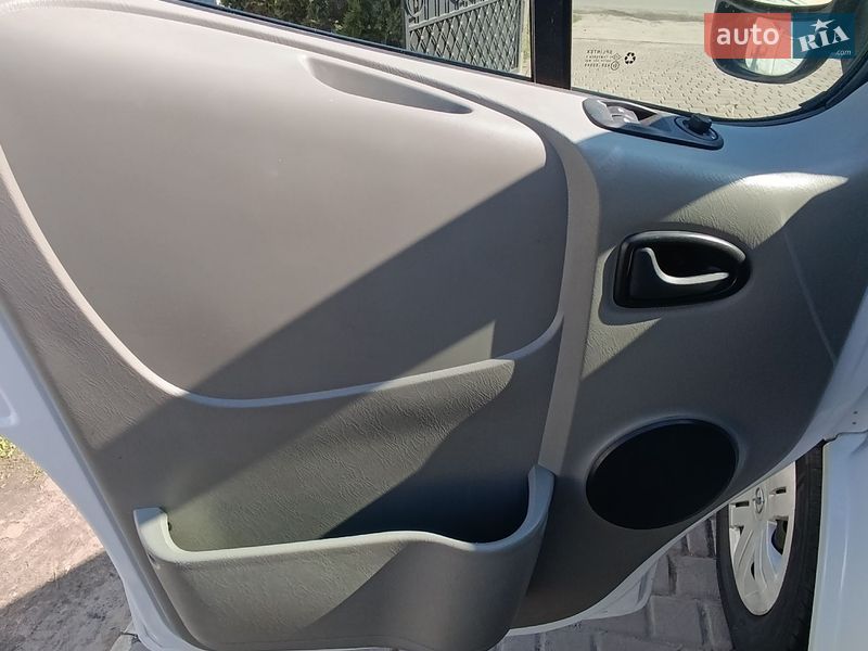 Вантажний фургон Opel Vivaro 2013 в Василькові