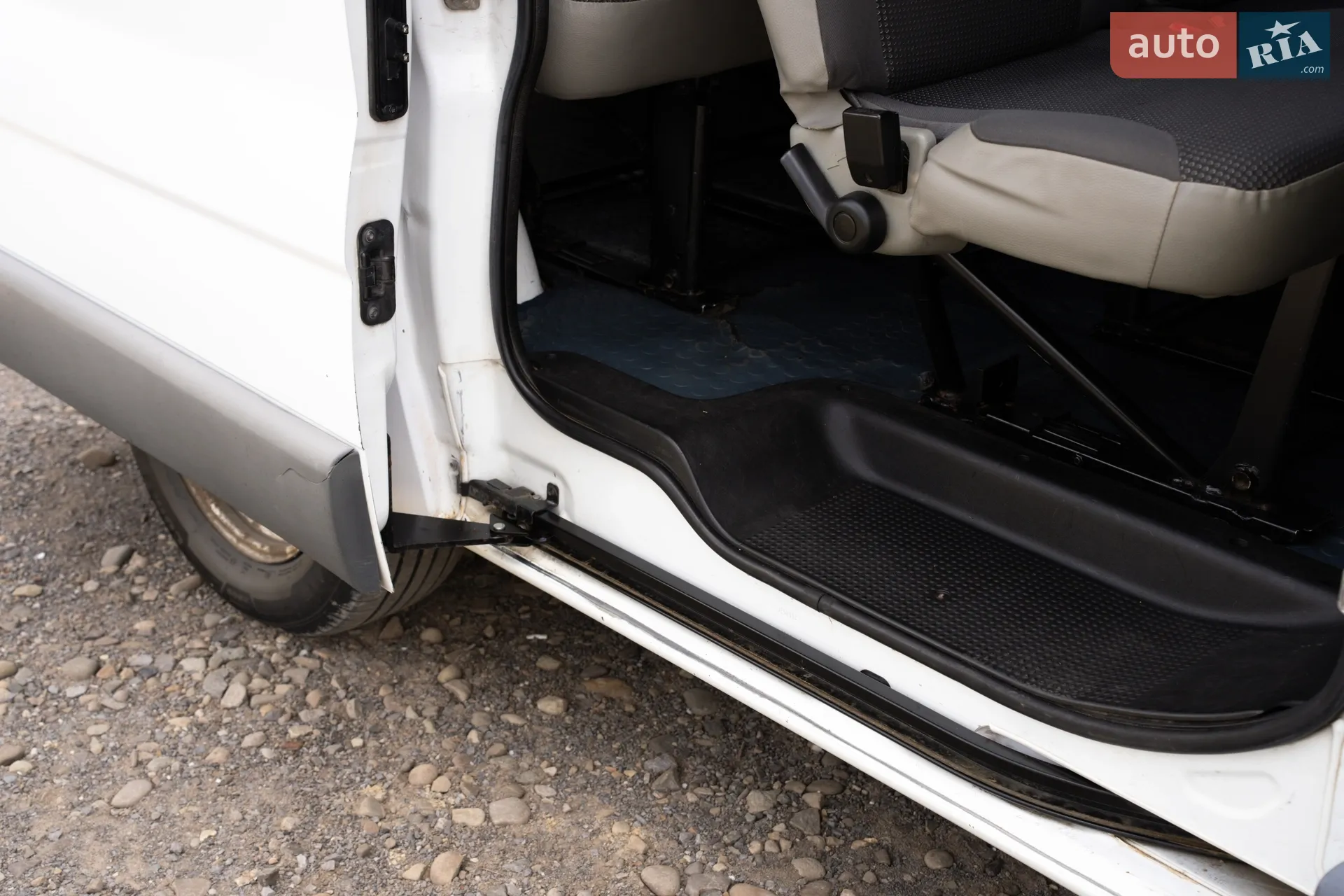 2014 Opel Vivaro - мініатюра 22