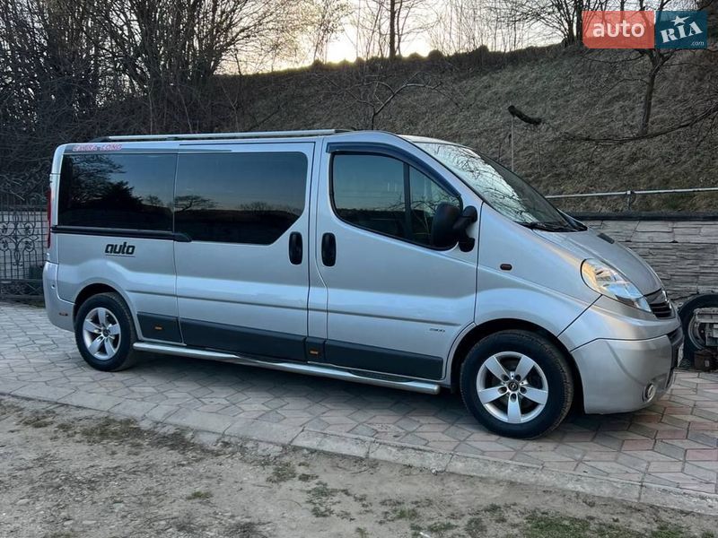 Минивэн Opel Vivaro 2008 в Коломые
