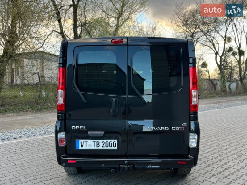 Грузопассажирский фургон Opel Vivaro 2013 в Луцке фото 9 Грузопассажирский фургон Opel Vivaro 2013 в Луцке