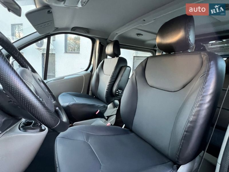 Грузопассажирский фургон Opel Vivaro 2013 в Луцке фото 17 Грузопассажирский фургон Opel Vivaro 2013 в Луцке