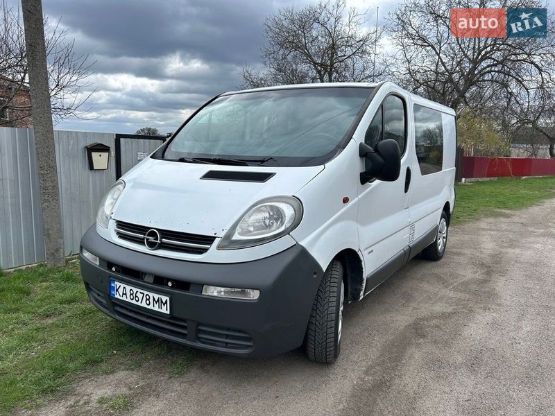 Мінівен Opel Vivaro 2005 в Умані