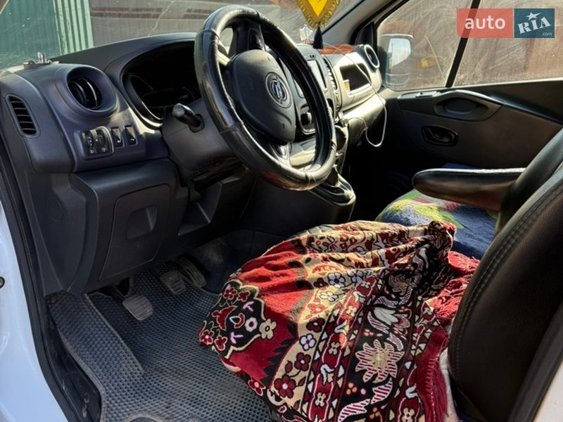 Грузовой фургон Opel Vivaro 2015 в Изяславе фото 6 Грузовой фургон Opel Vivaro 2015 в Изяславе