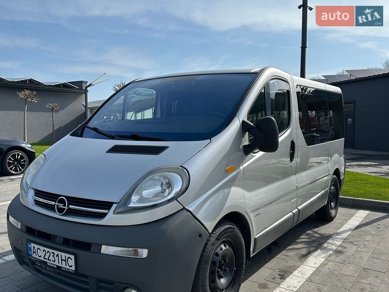Минивэн Opel Vivaro 2002 в Луцке